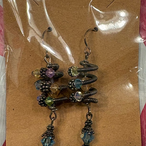 Jewelry - Elegant Multicolor Beaded Earrings
